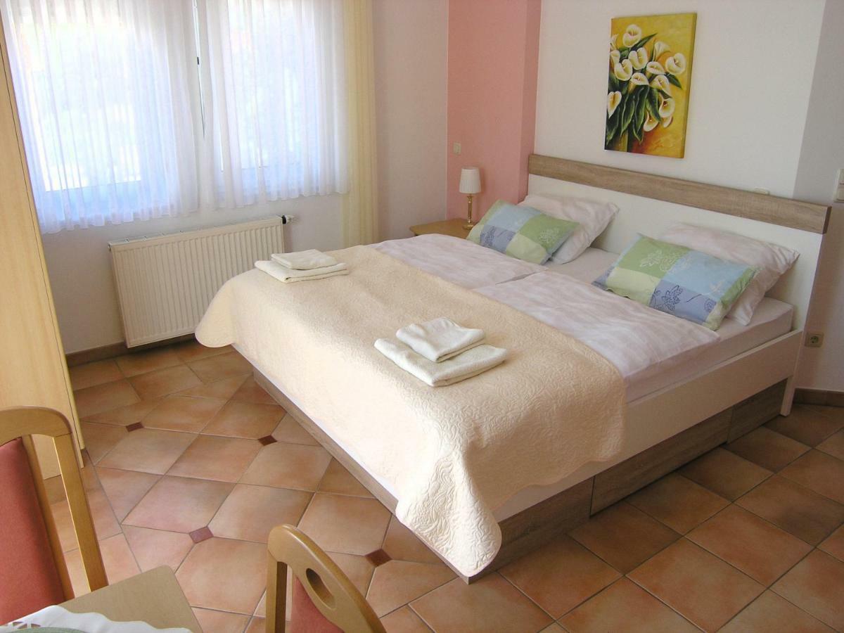 Apartments Kristina Krk Town Εξωτερικό φωτογραφία