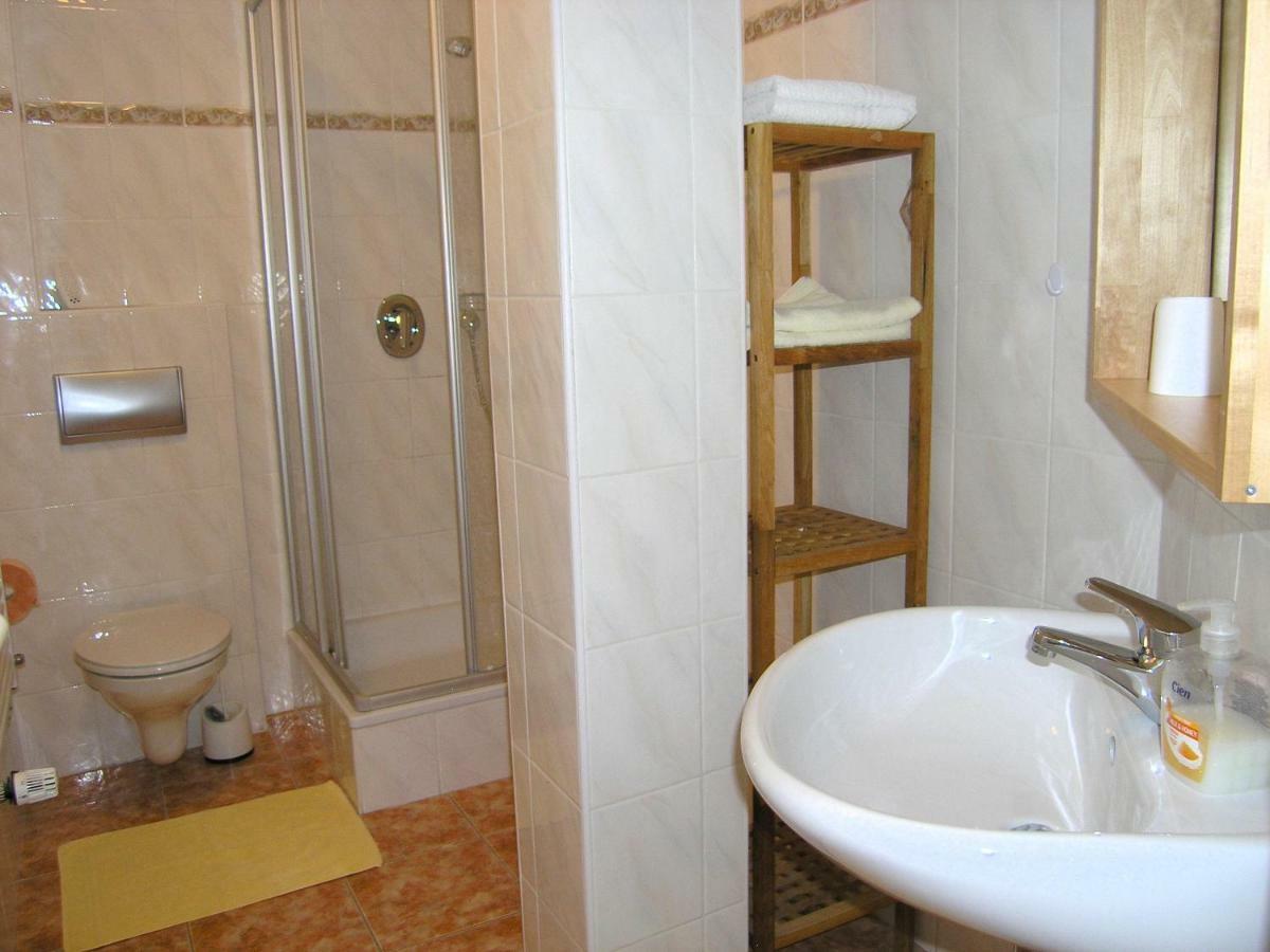 Apartments Kristina Krk Town Εξωτερικό φωτογραφία